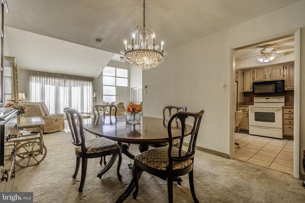 1753 MARILYN DRIVE