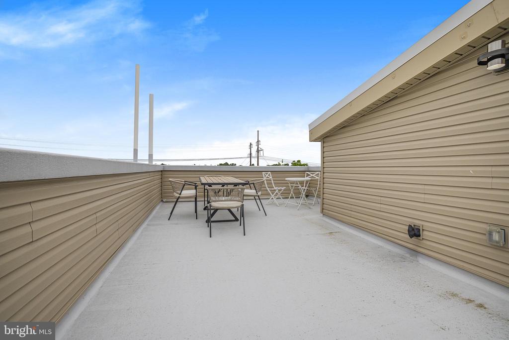 3320 MANTUA AVENUE Unit: B