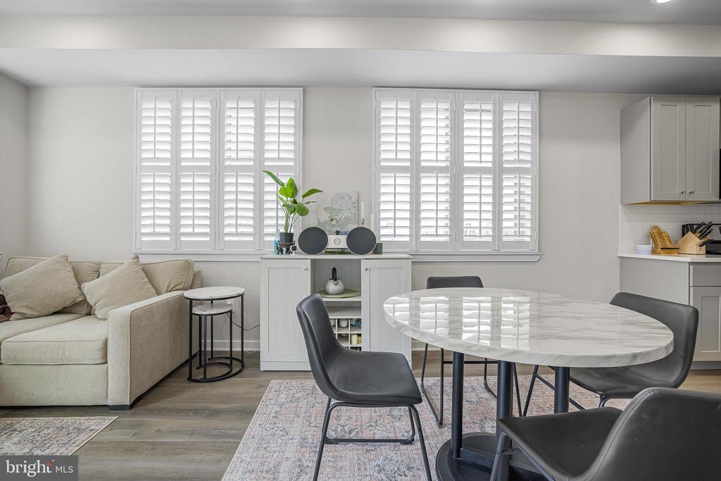 3320 MANTUA AVENUE Unit: B
