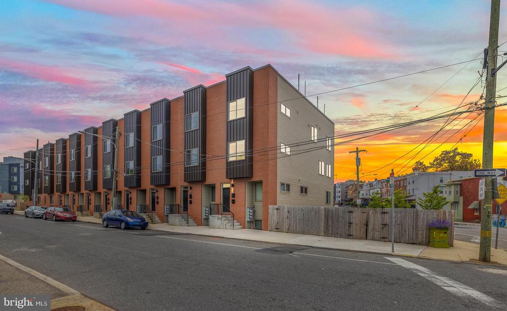 3320 MANTUA AVENUE Unit: B
