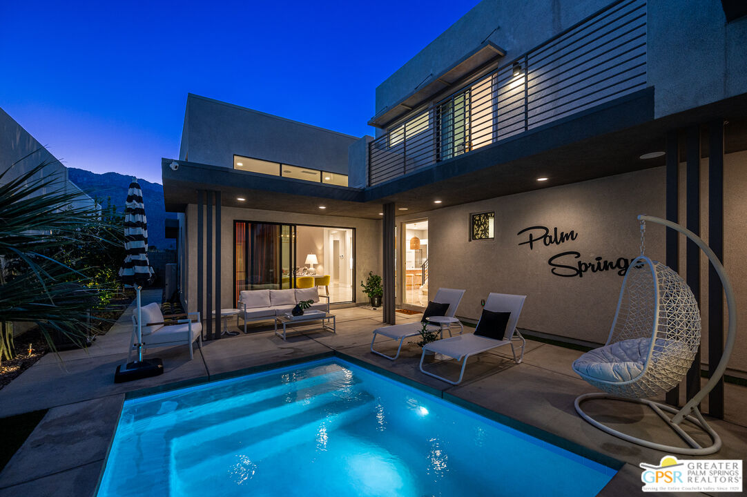 161 Blue Moon Dr