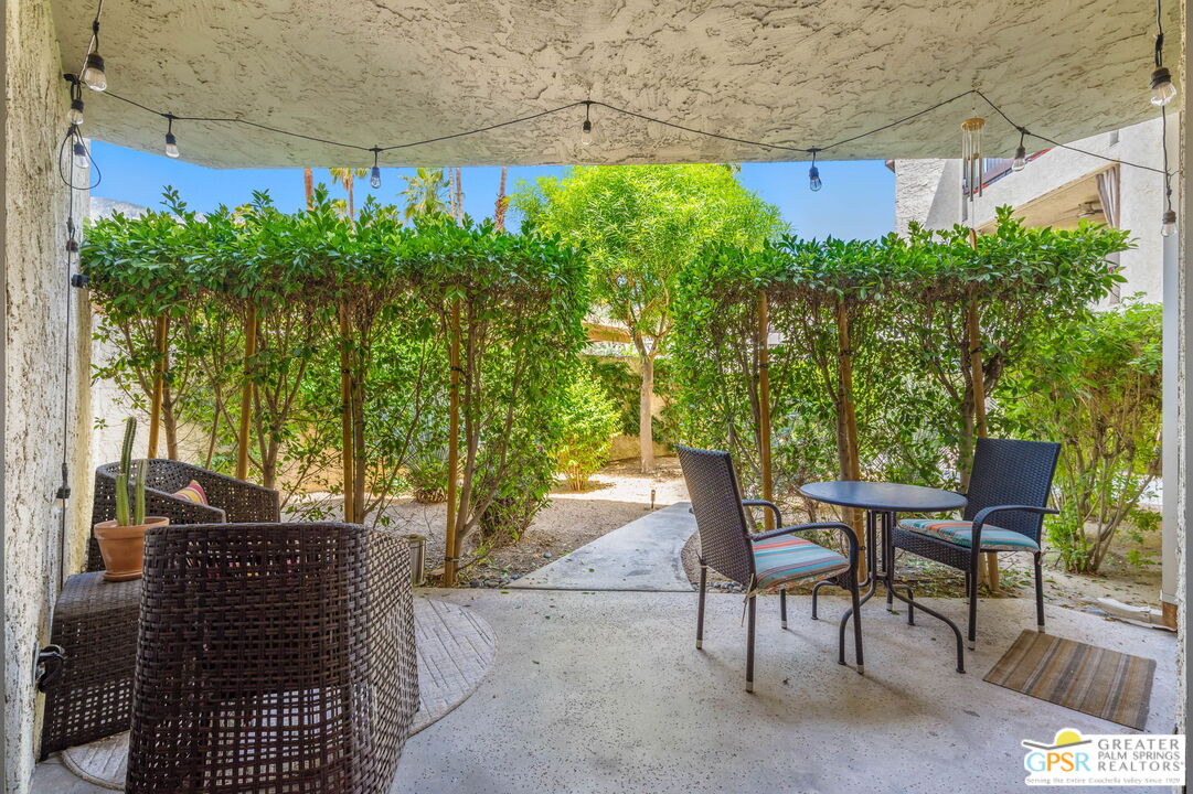 1550 S Camino Real Unit: 120