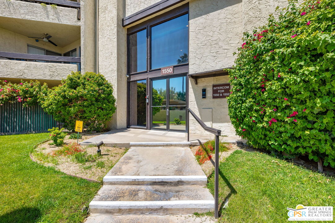 1550 S Camino Real Unit: 120