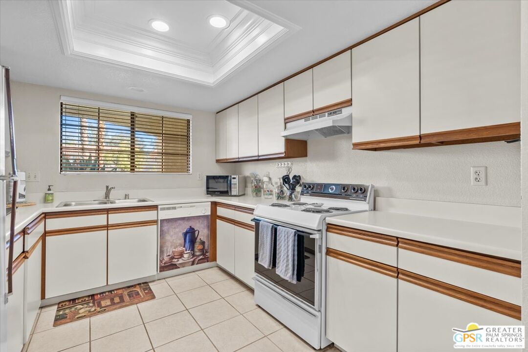 2701 E Mesquite Ave Unit: S83