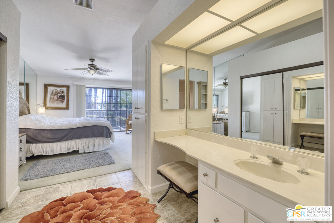 505 S Farrell Dr Unit: E30