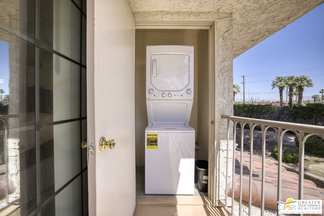 505 S Farrell Dr Unit: E30