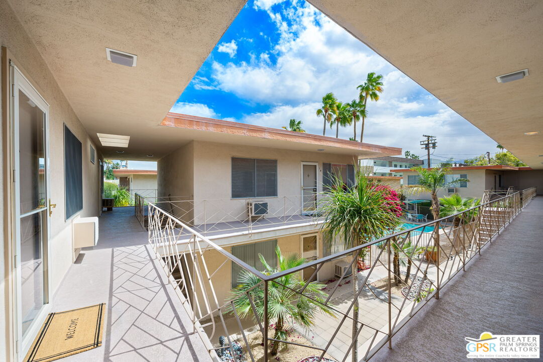 2290 S Palm Canyon Dr Unit: 11