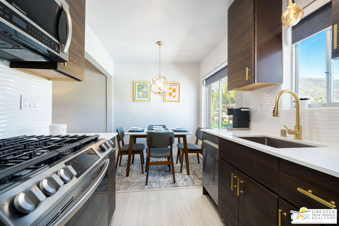 2290 S Palm Canyon Dr Unit: 11