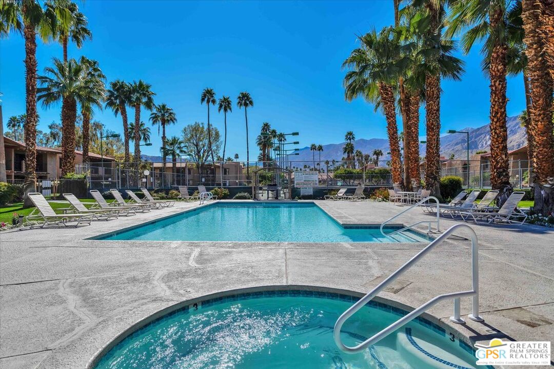 1050 E Ramon Rd Unit: 116