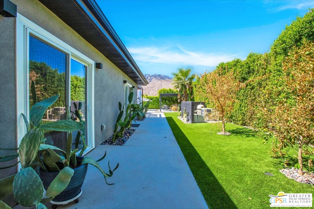 4318 E Camino San Miguel