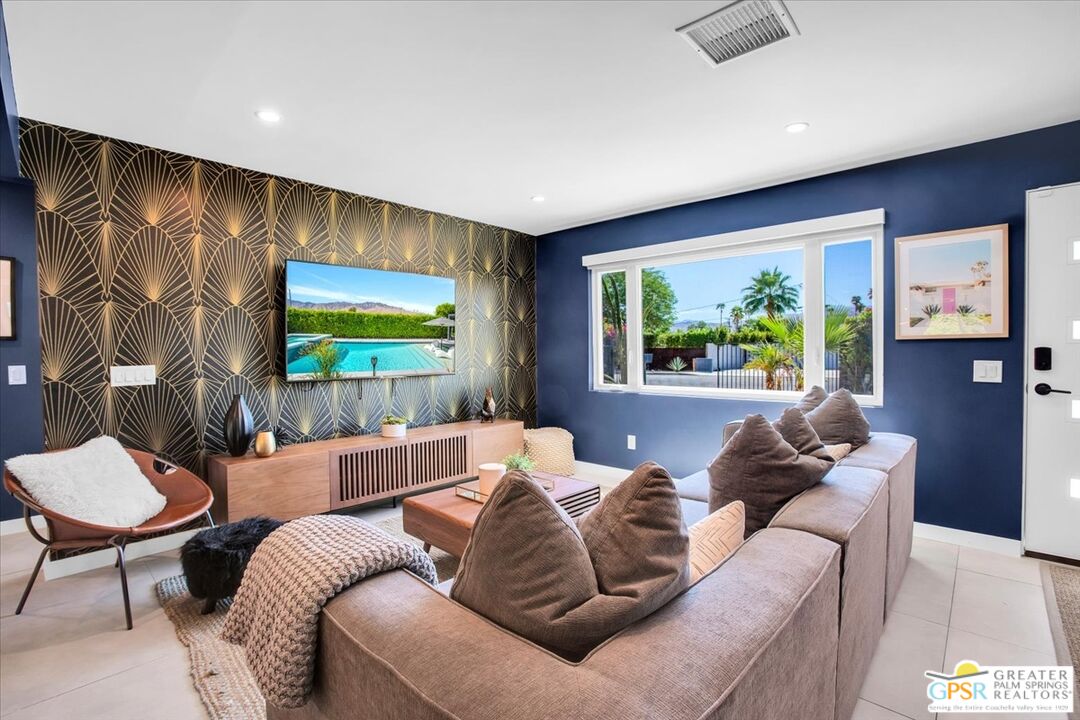 4318 E Camino San Miguel