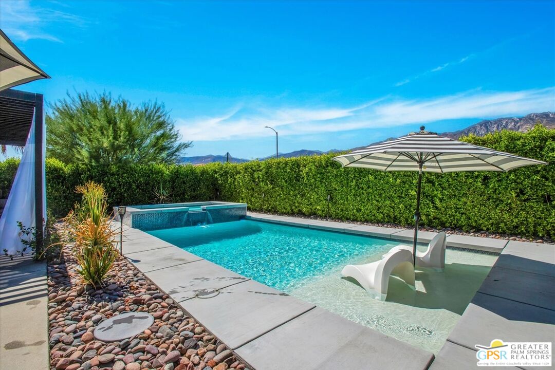 4318 E Camino San Miguel