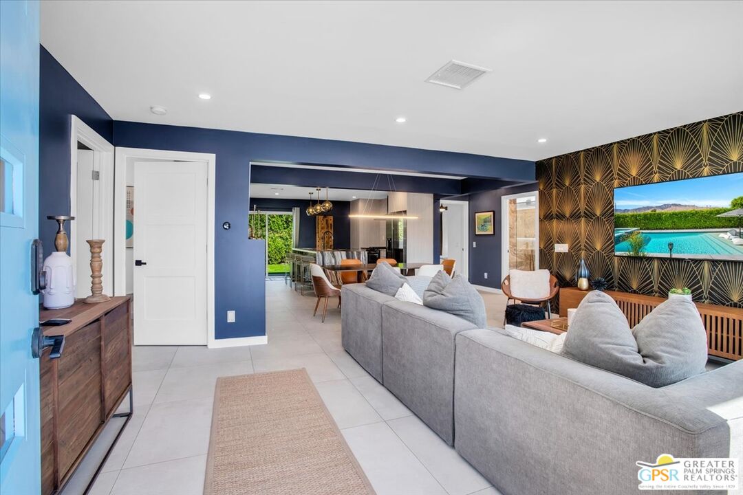 4318 E Camino San Miguel