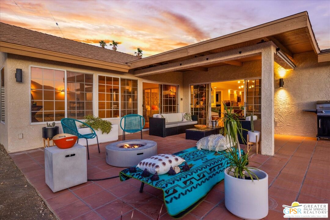 12115 Highland Ave