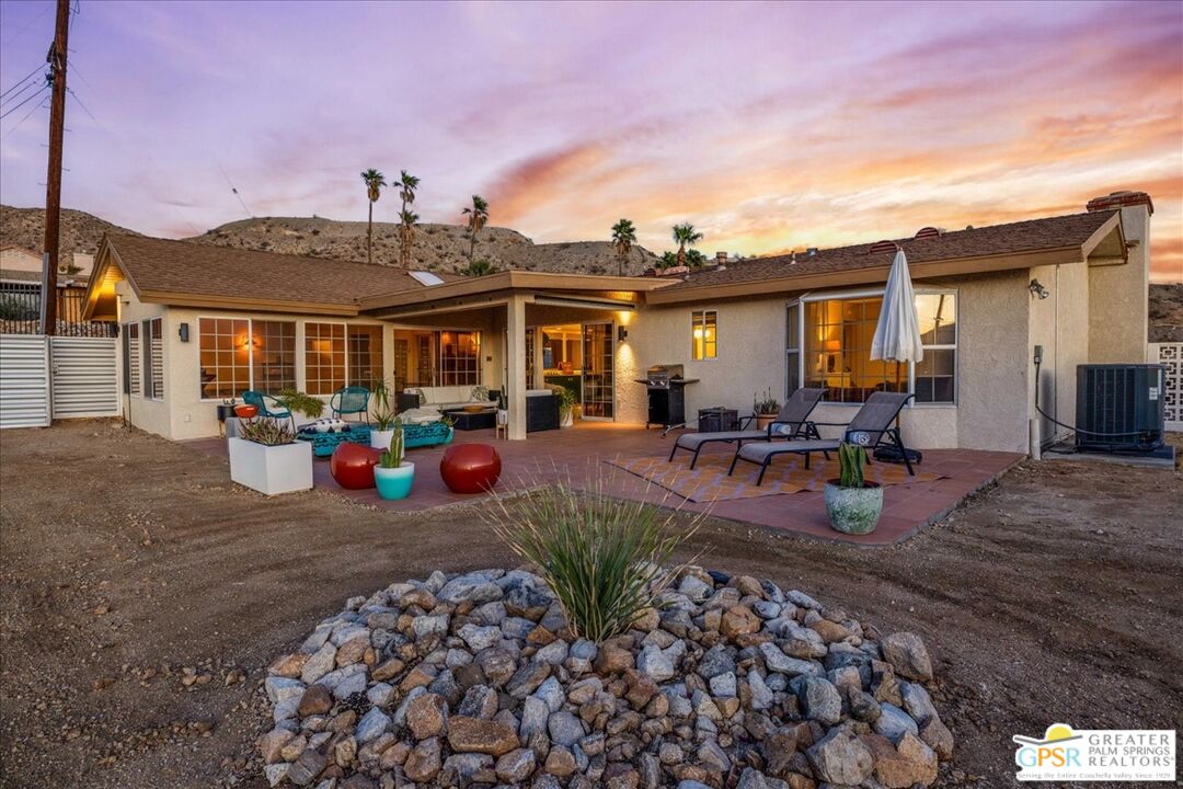 12115 Highland Ave