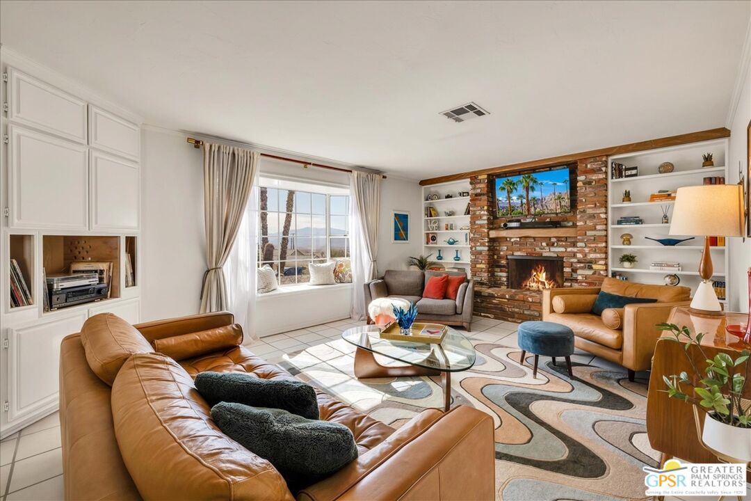 12115 Highland Ave