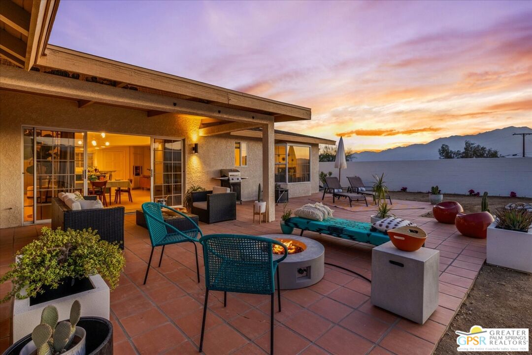 12115 Highland Ave