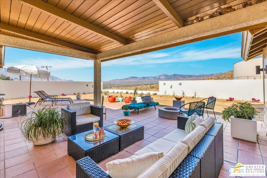 12115 Highland Ave