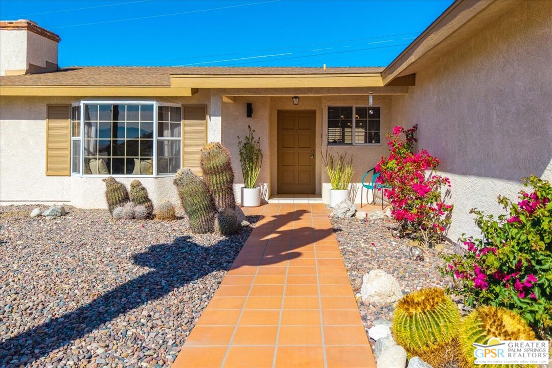 12115 Highland Ave
