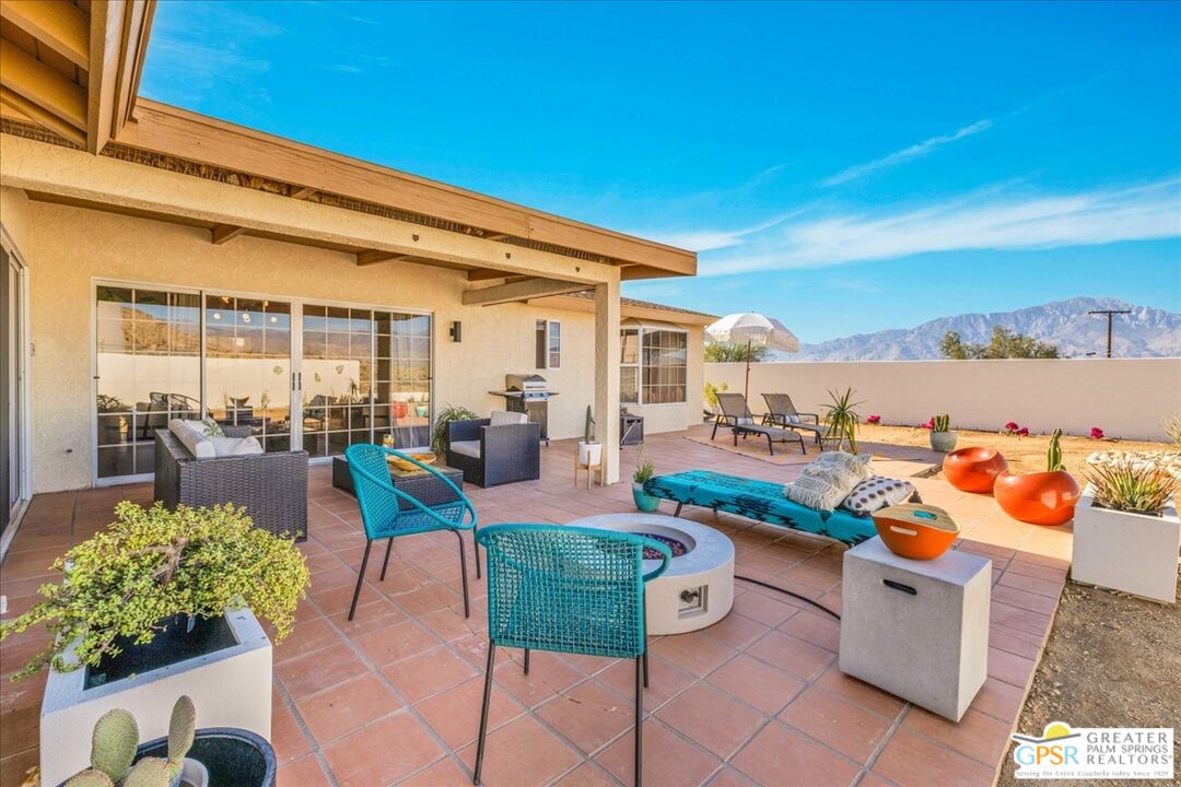 12115 Highland Ave