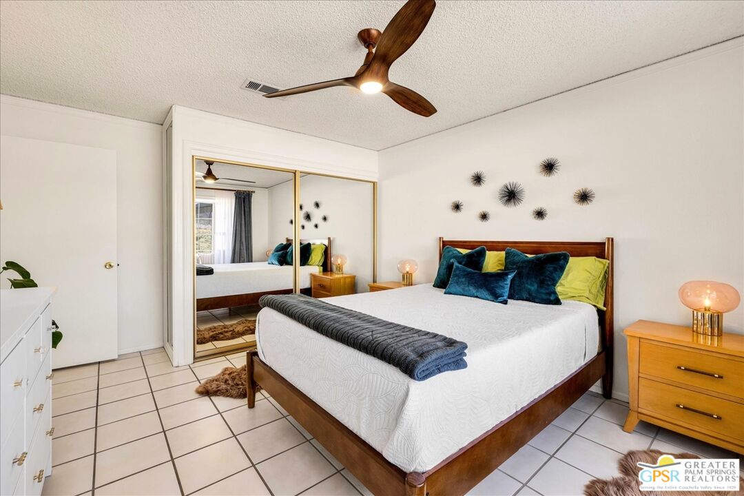 12115 Highland Ave
