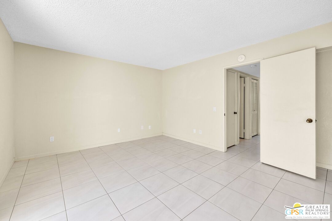 32505 Candlewood Dr Unit: 15