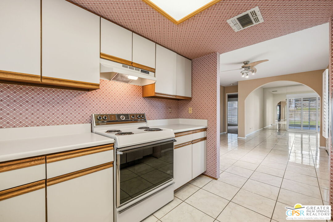 2701 E Mesquite Ave Unit: L54