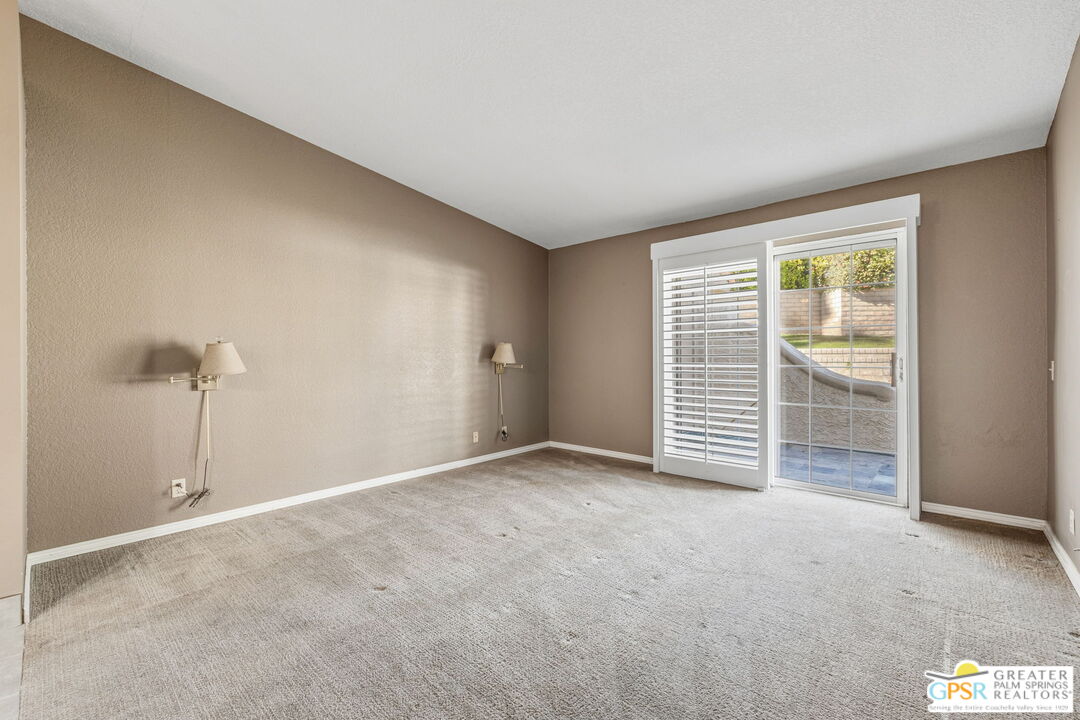 2701 E Mesquite Ave Unit: L54
