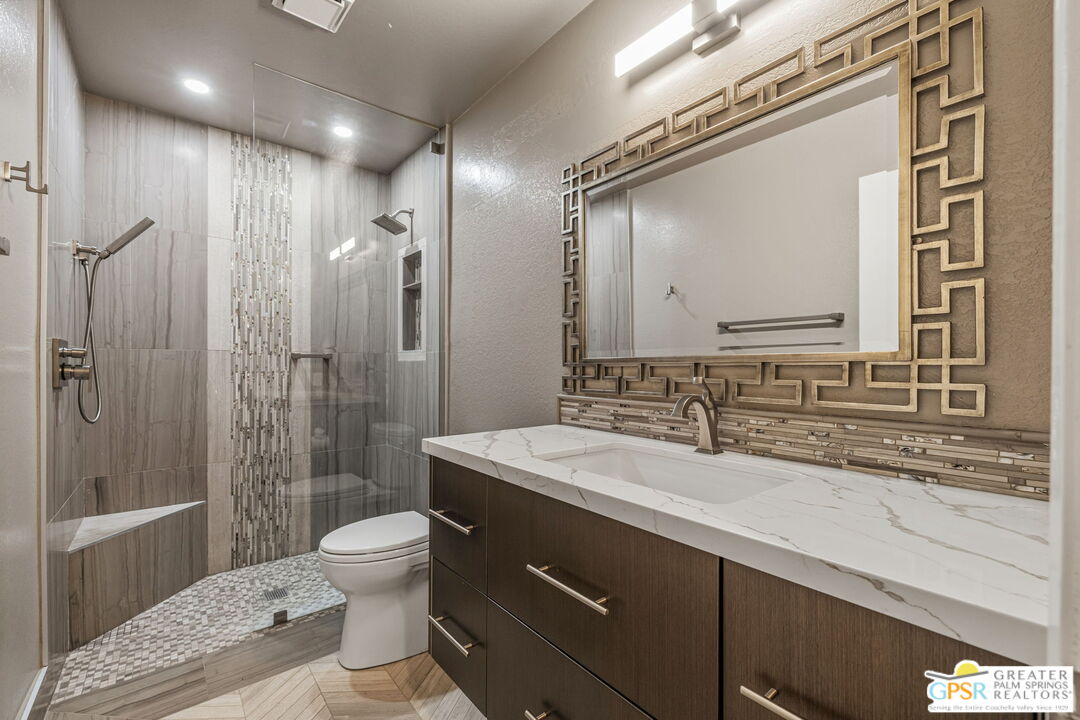 2701 E Mesquite Ave Unit: L54