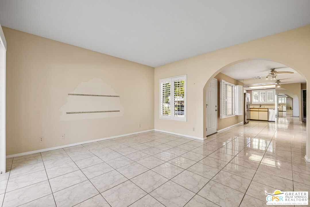 2701 E Mesquite Ave Unit: L54