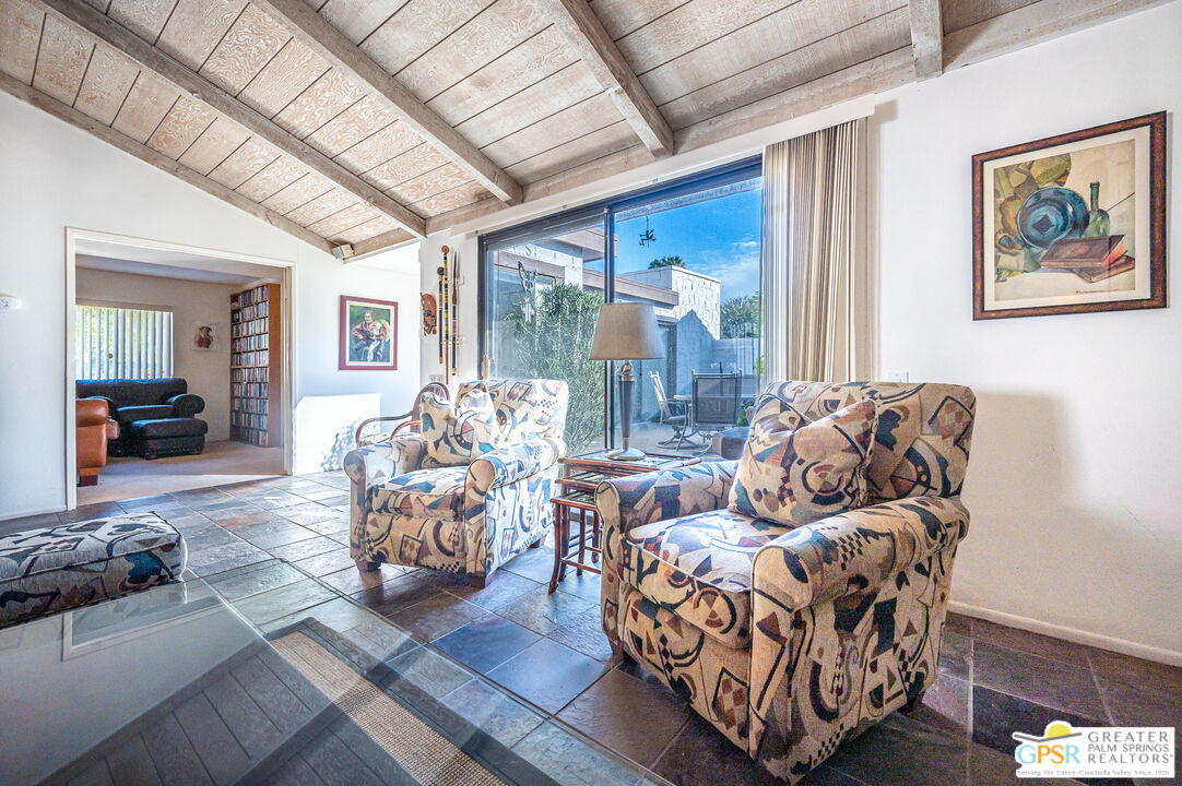2240 E Miramonte Cir Unit: C