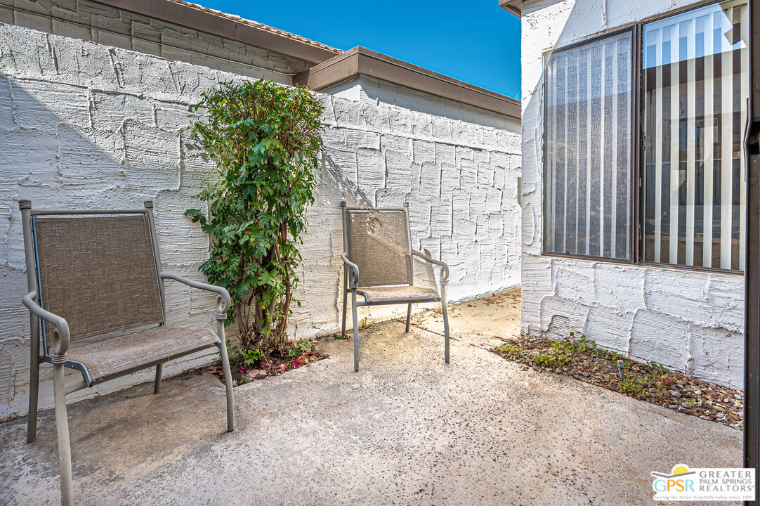 2240 E Miramonte Cir Unit: C