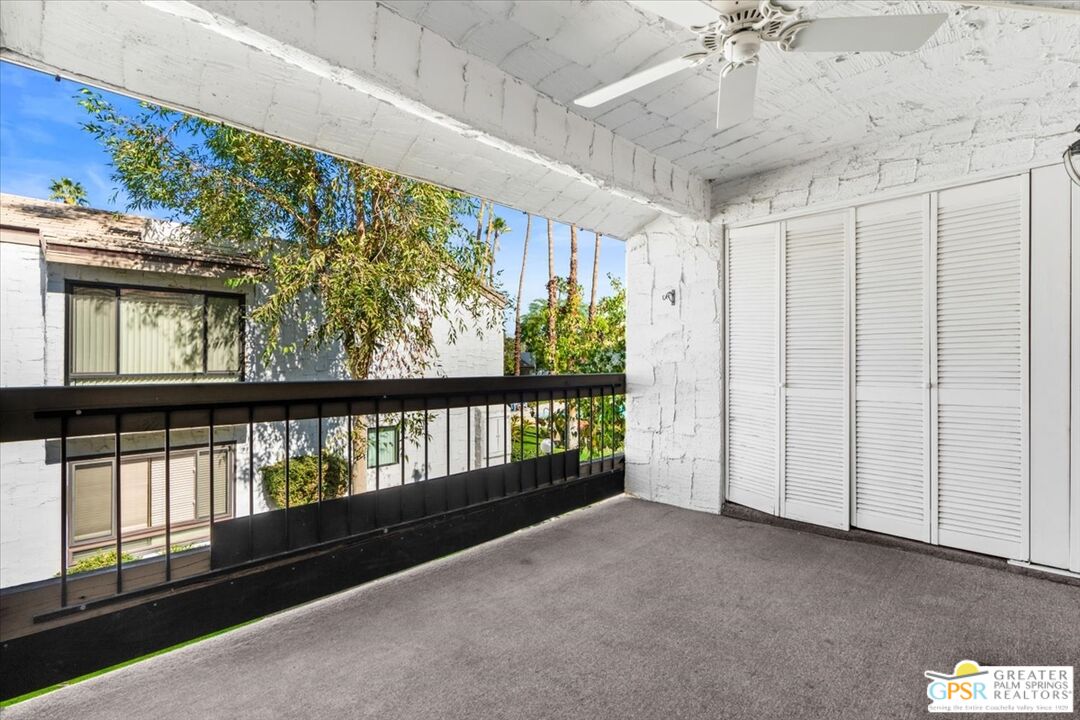 5125 E Waverly Dr Unit: B2