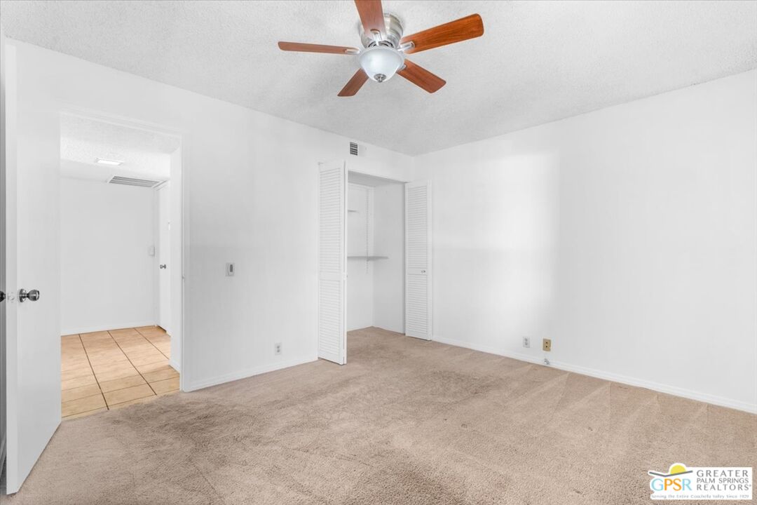 5125 E Waverly Dr Unit: B2