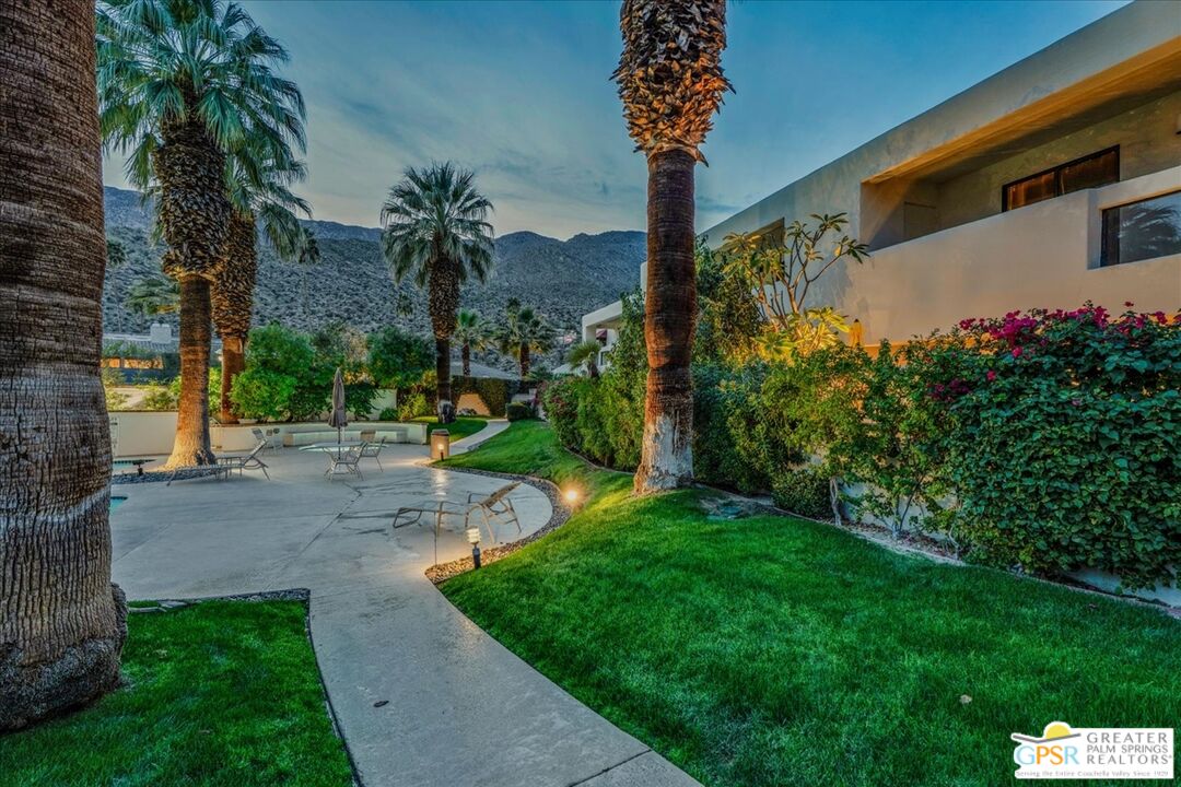 255 E Avenida Granada Unit: 312