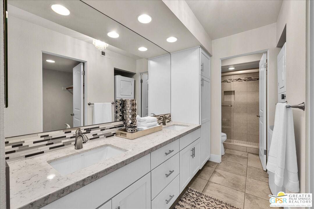 255 E Avenida Granada Unit: 312