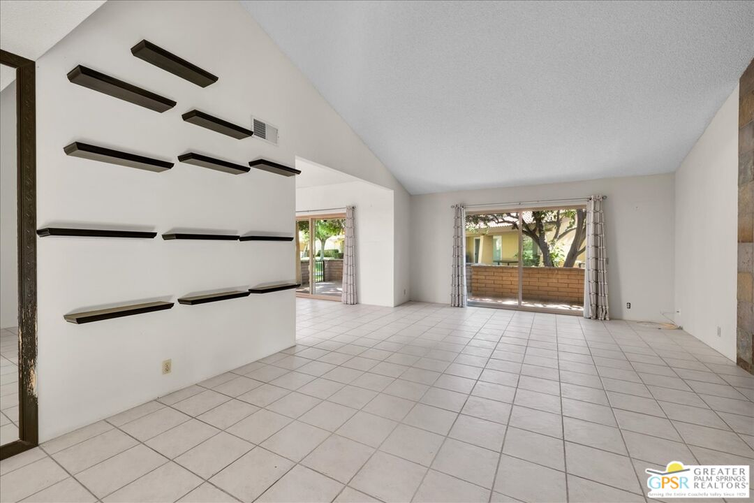 2635 N Whitewater Club Dr