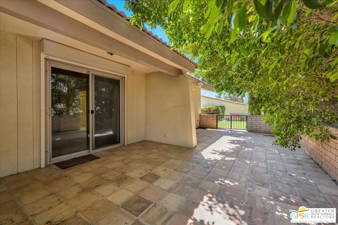 2635 N Whitewater Club Dr