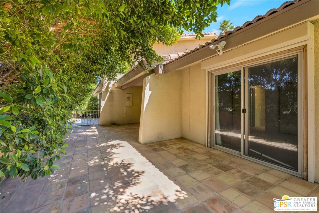 2635 N Whitewater Club Dr