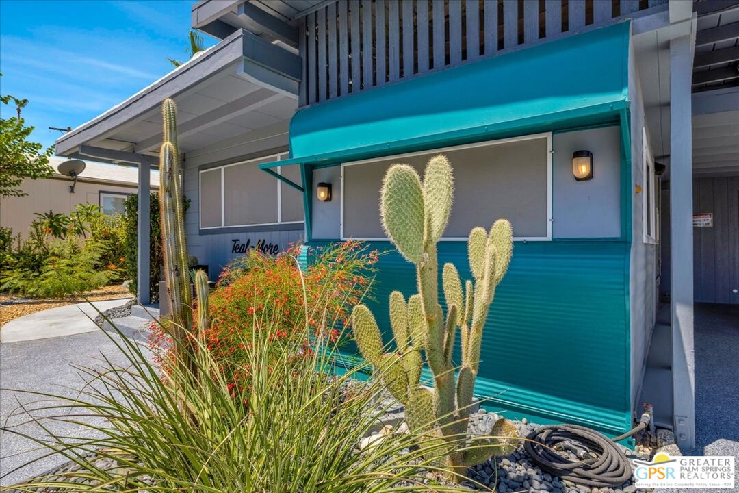 107 Caravan St