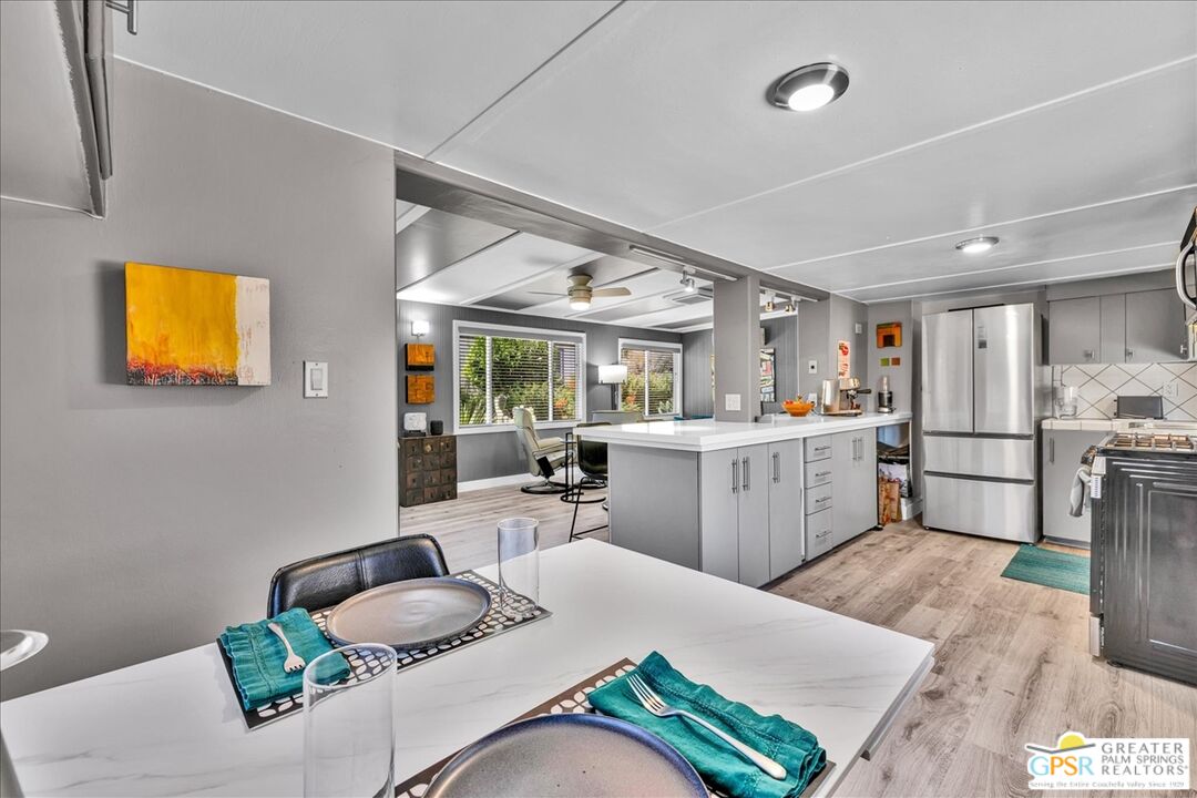 107 Caravan St