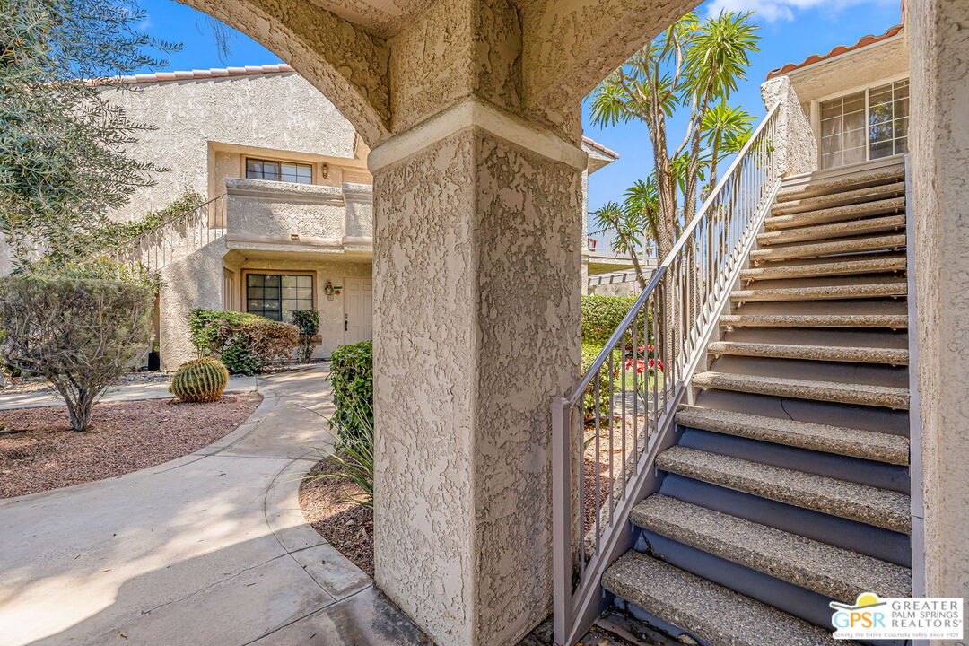 2700 E Mesquite Ave Unit: E26