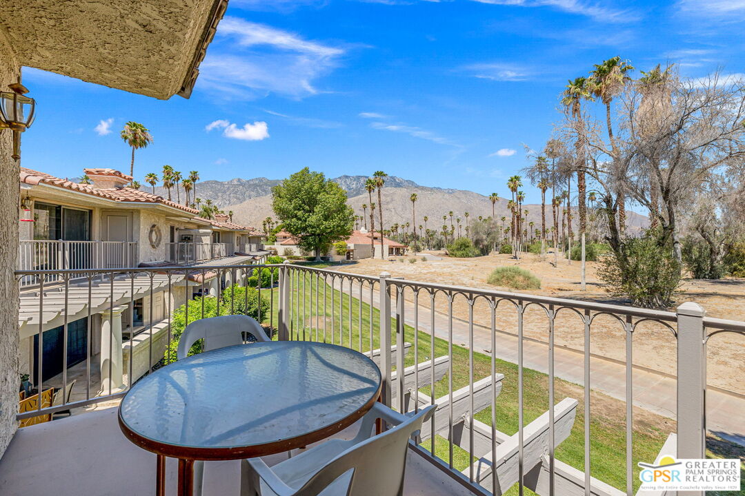 2700 E Mesquite Ave Unit: E26
