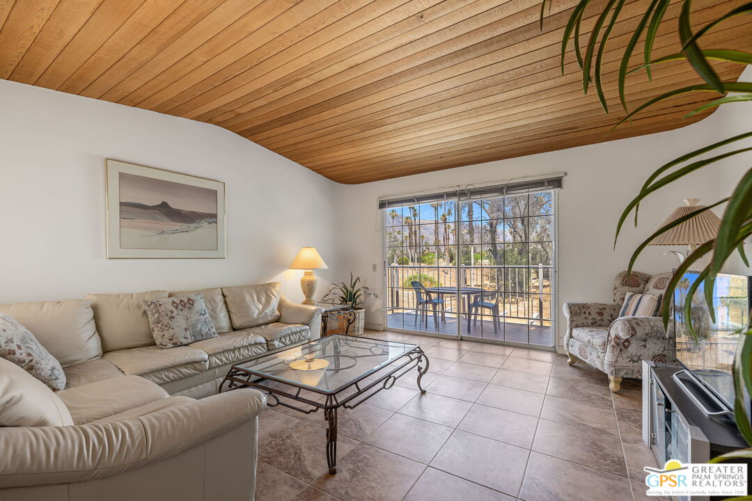 2700 E Mesquite Ave Unit: E26