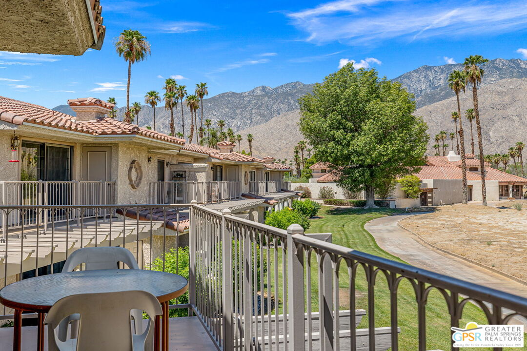 2700 E Mesquite Ave Unit: E26