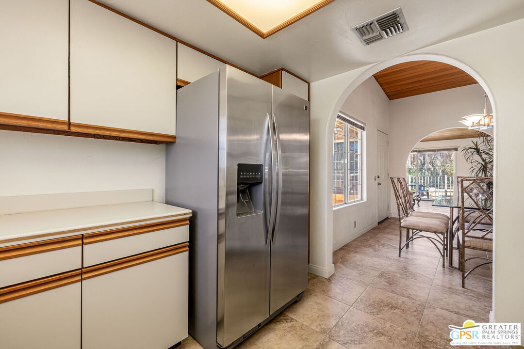 2700 E Mesquite Ave Unit: E26