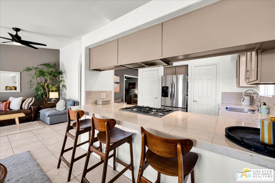 30376 Avenida Juarez