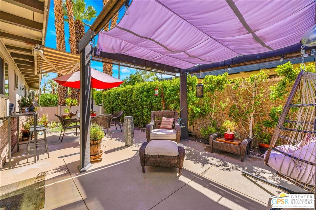 19 Araby St