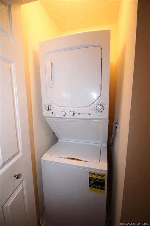 300 Broad Street 504