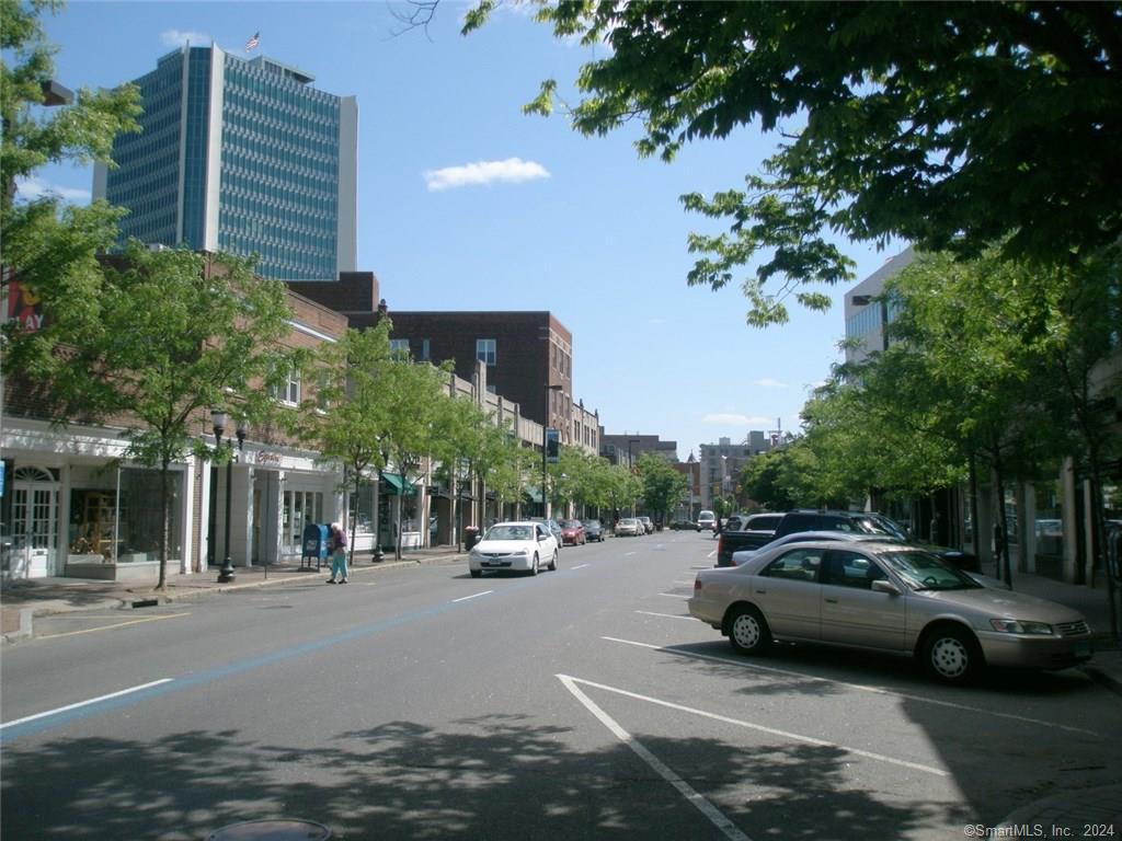 300 Broad Street 504